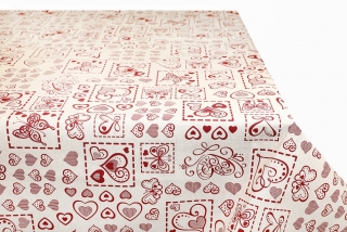Dekoračný obrus motýle a srdiečka červené 90x90 cm MADE IN ITALY
